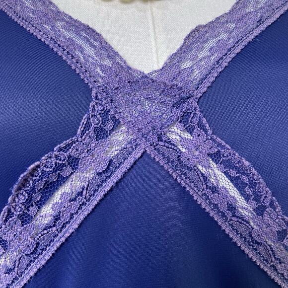 Vintage 1973 Navy Blue Nylon Purple Lace Trim Full Slip Dress Women's Size M - Picture 4 of 10
